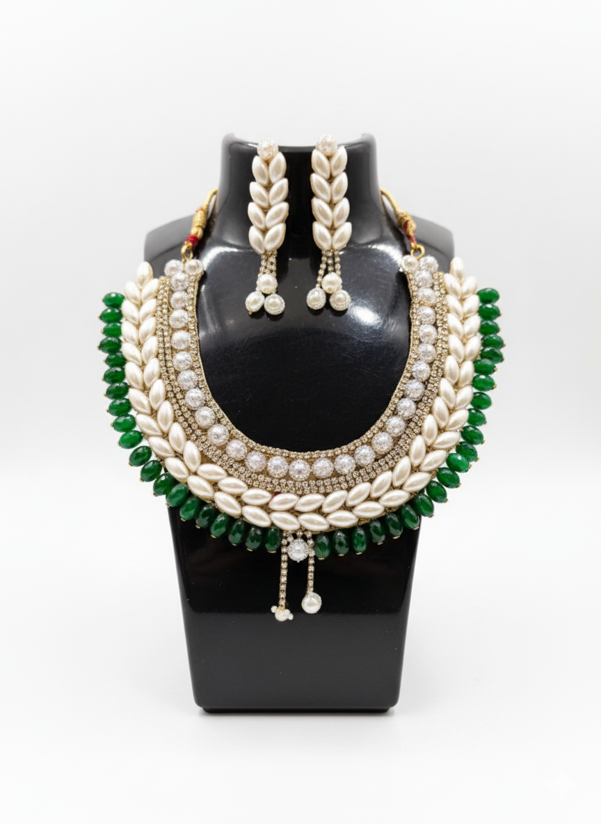 Handmade Kundan & Emerald Statement Necklace Set